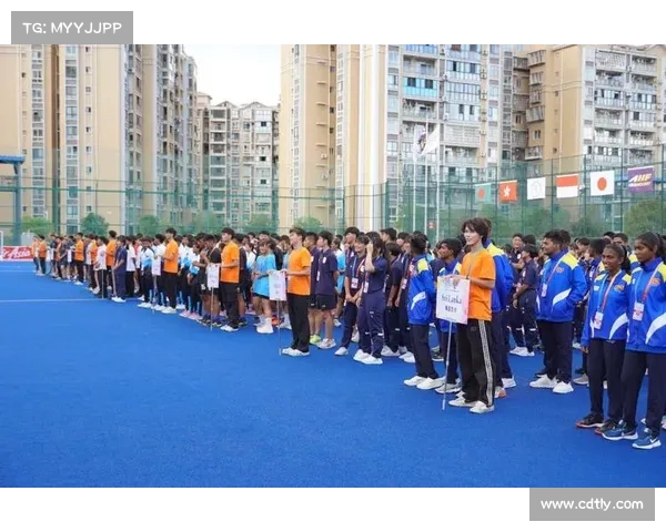 达州曲棍球赛事带动夜市经济 日均客流量突破一万大关